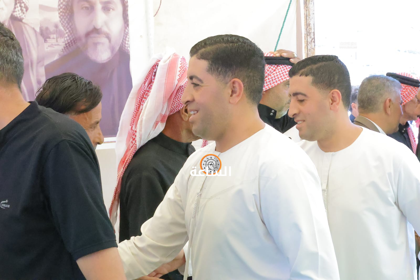 Madar Al-Saa Images 0.8833172790695719