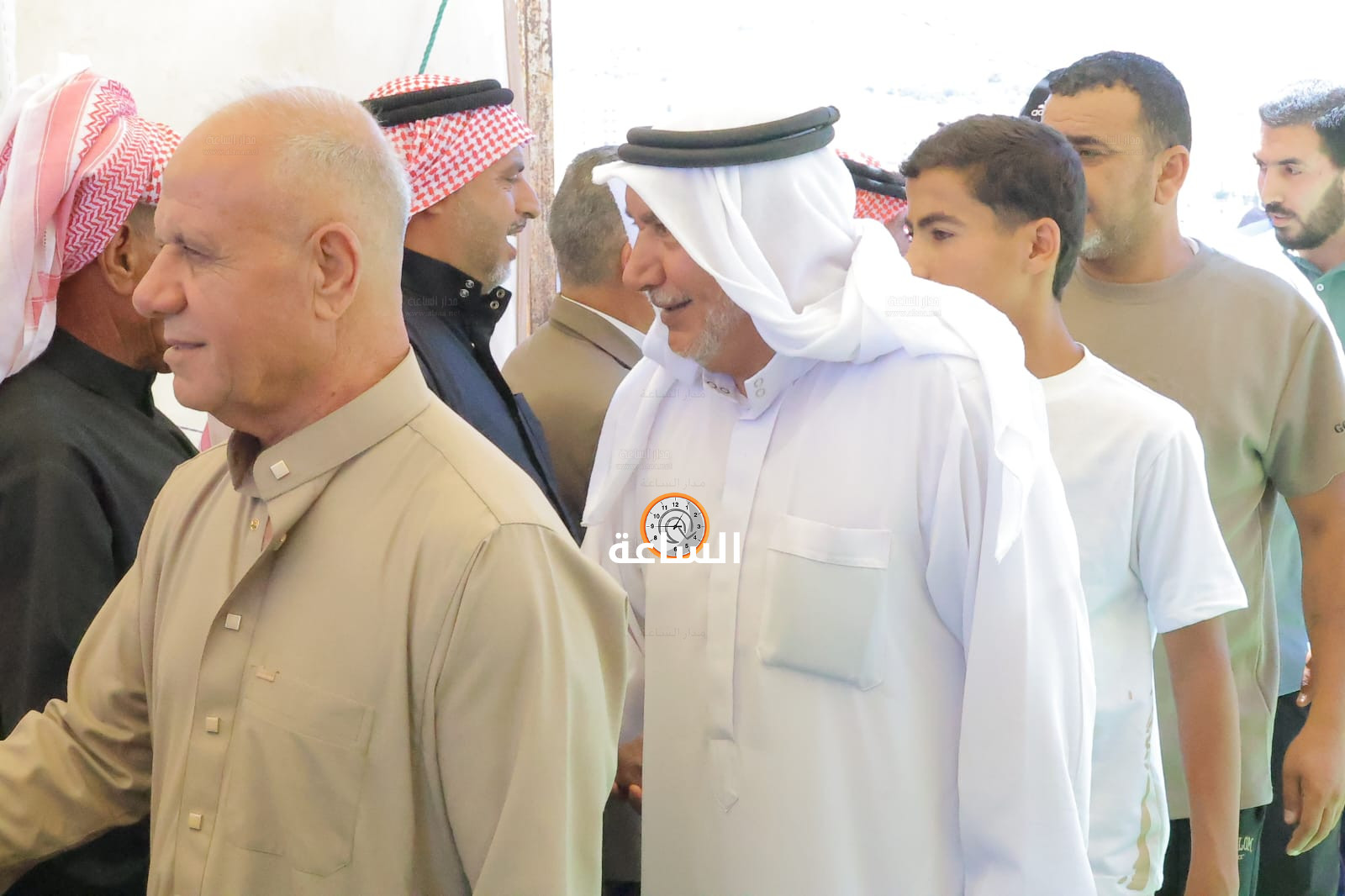Madar Al-Saa Images 0.3434970810348189