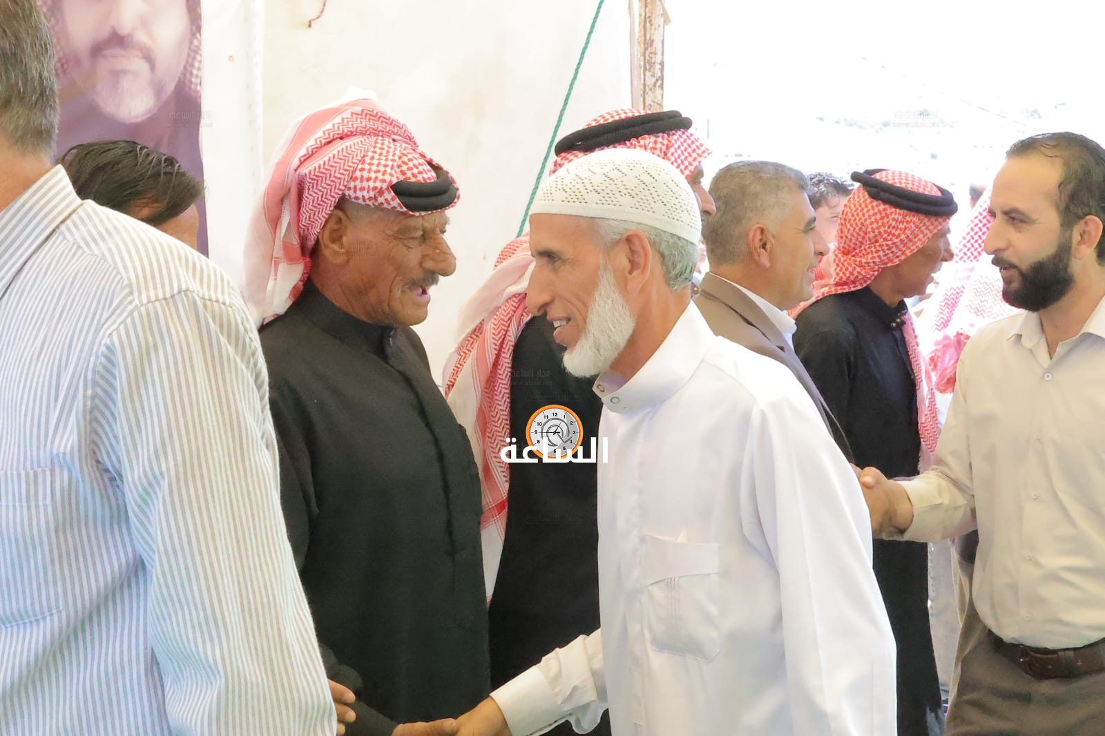 Madar Al-Saa Images 0.7690337789311787