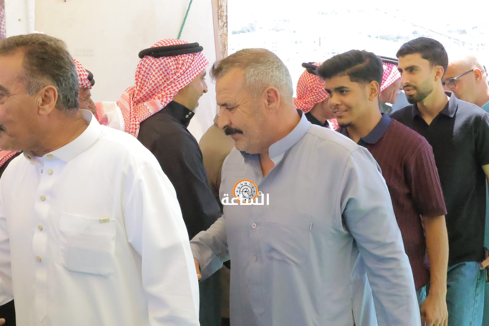 Madar Al-Saa Images 0.9983935073475284