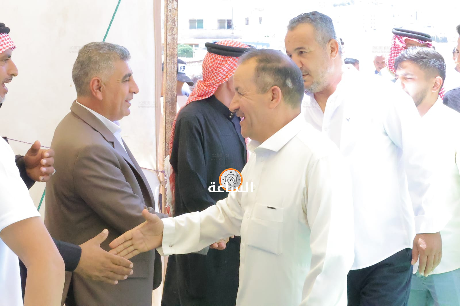 Madar Al-Saa Images 0.02304341503215679