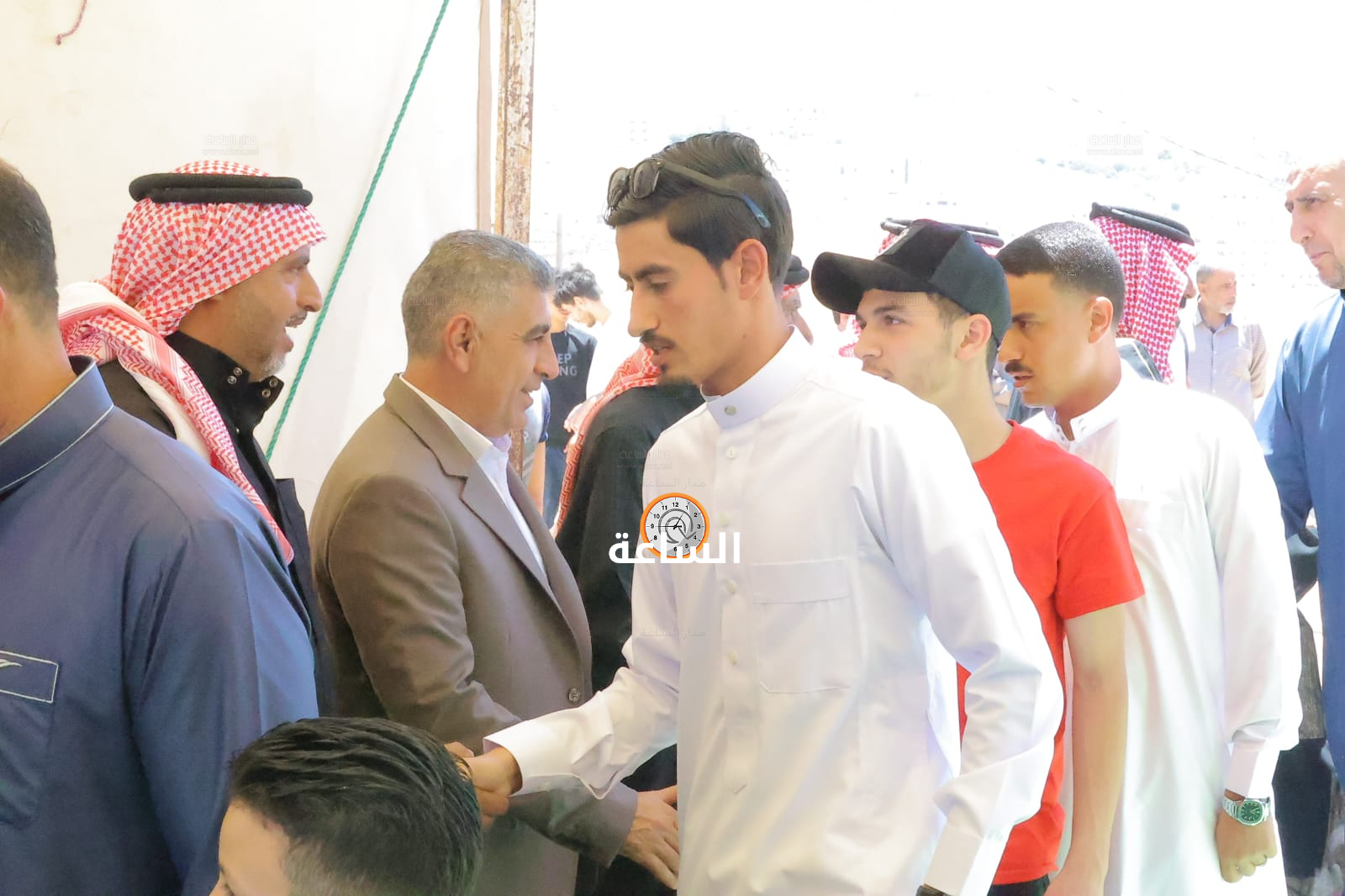 Madar Al-Saa Images 0.5994213542671355