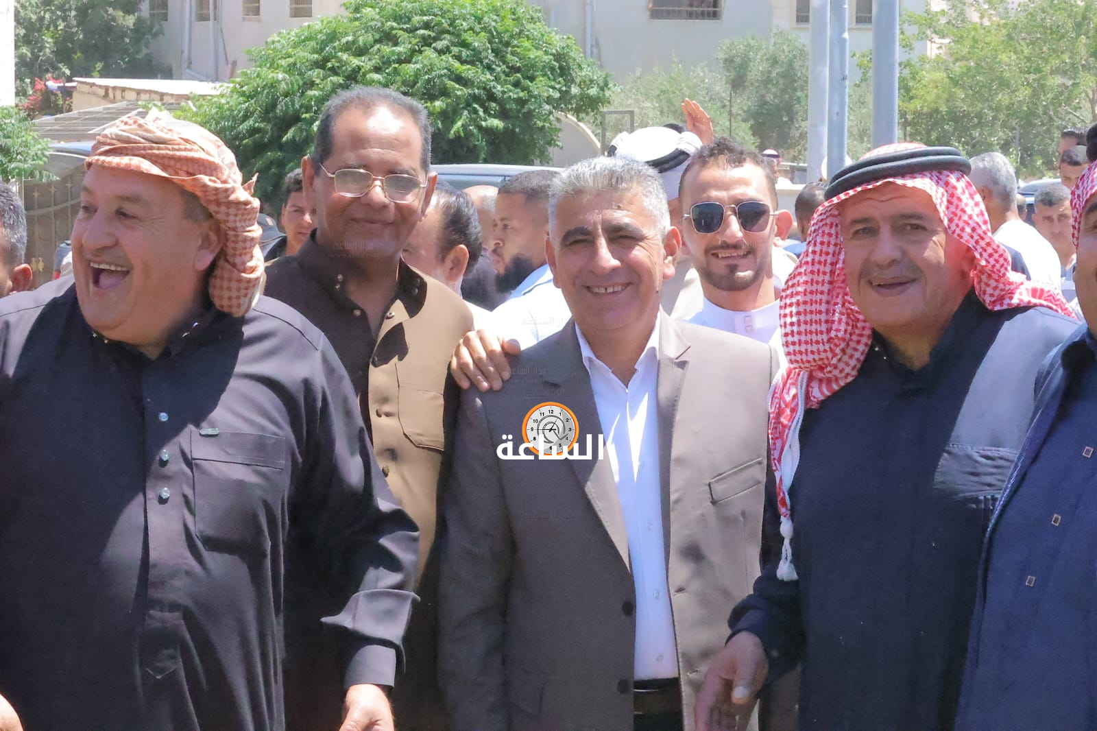 Madar Al-Saa Images 0.8068627657268734