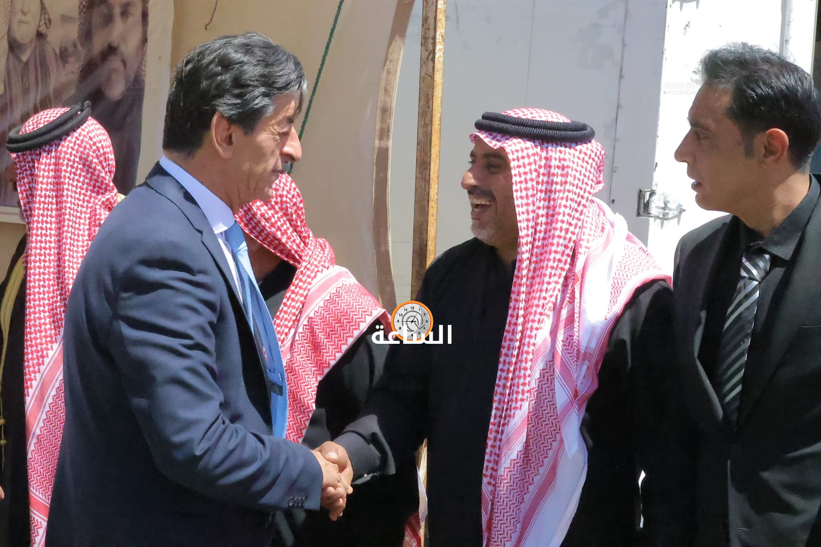 Madar Al-Saa Images 0.25498799922560633