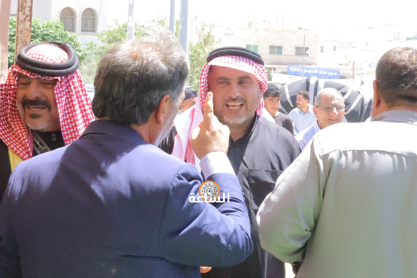 Madar Al-Saa Images 0.7804279568268442