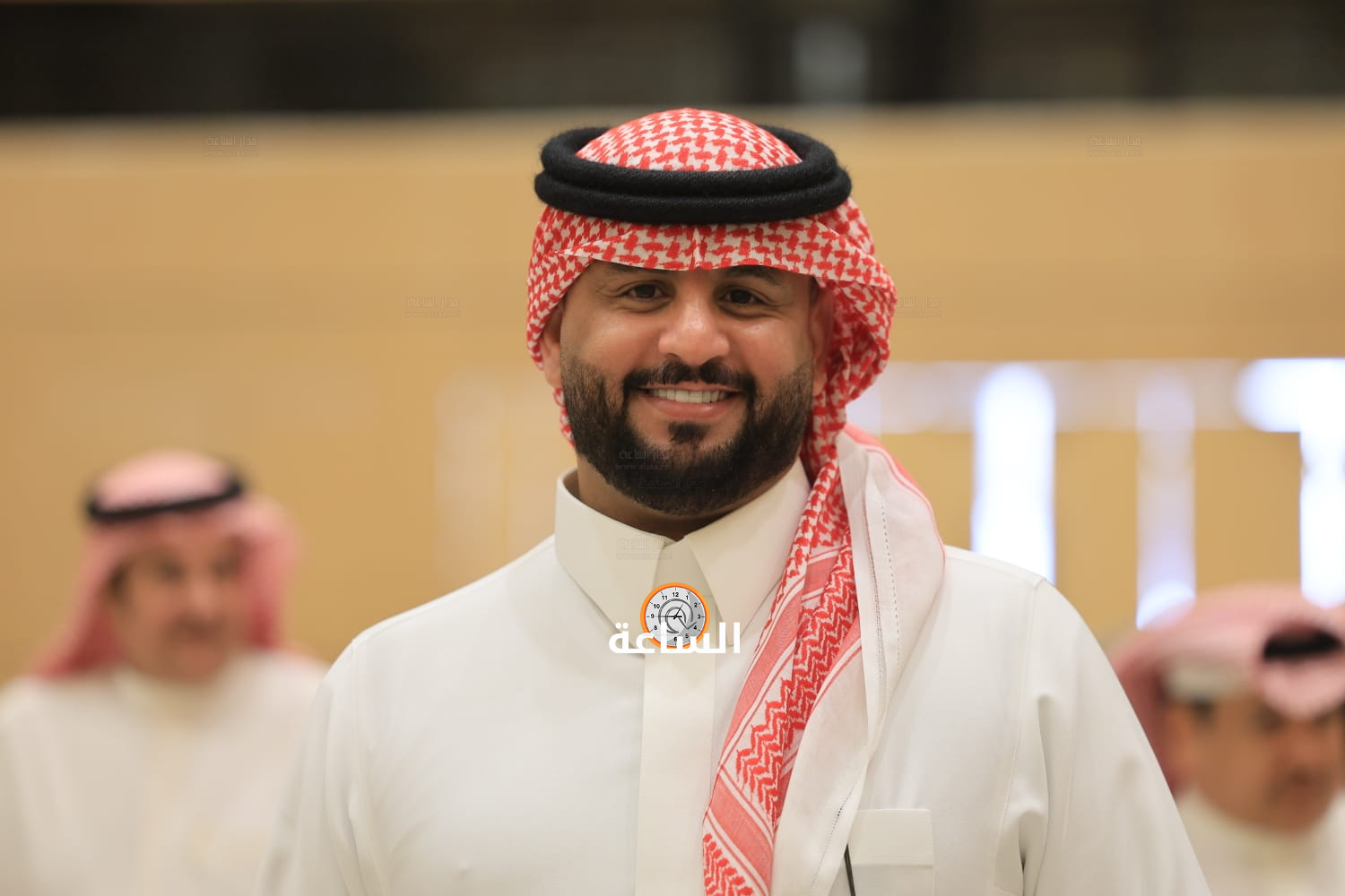 Madar Al-Saa Images 0.4787469157817902