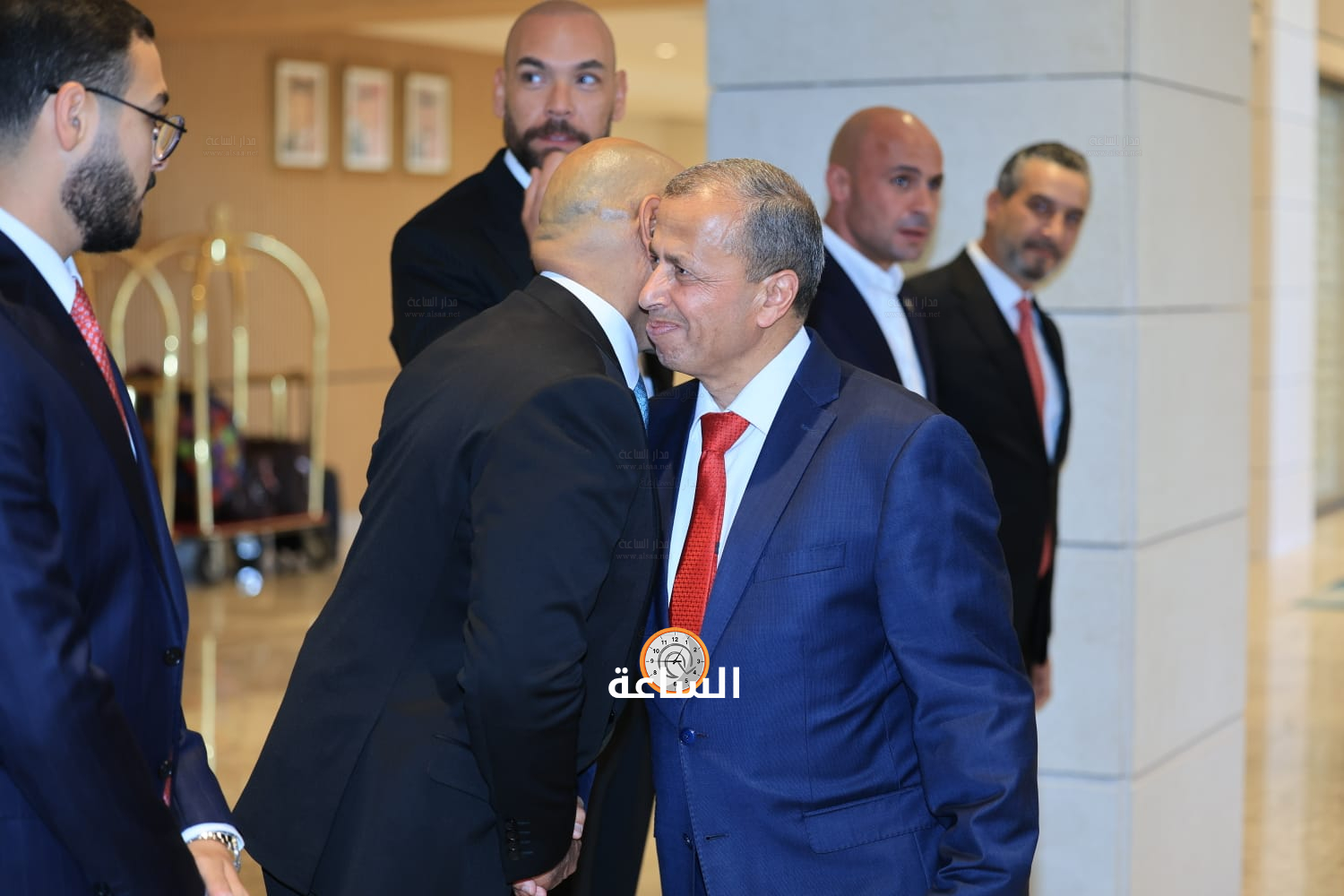 Madar Al-Saa Images 0.5448714453280527