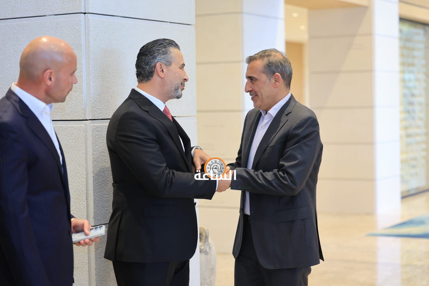 Madar Al-Saa Images 0.7579902138592111
