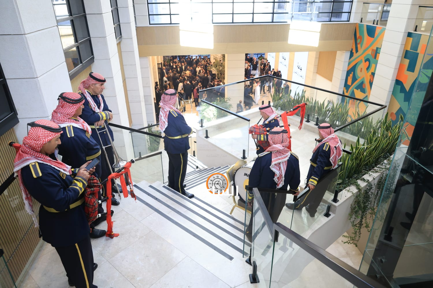 Madar Al-Saa Images 0.5481309304135521