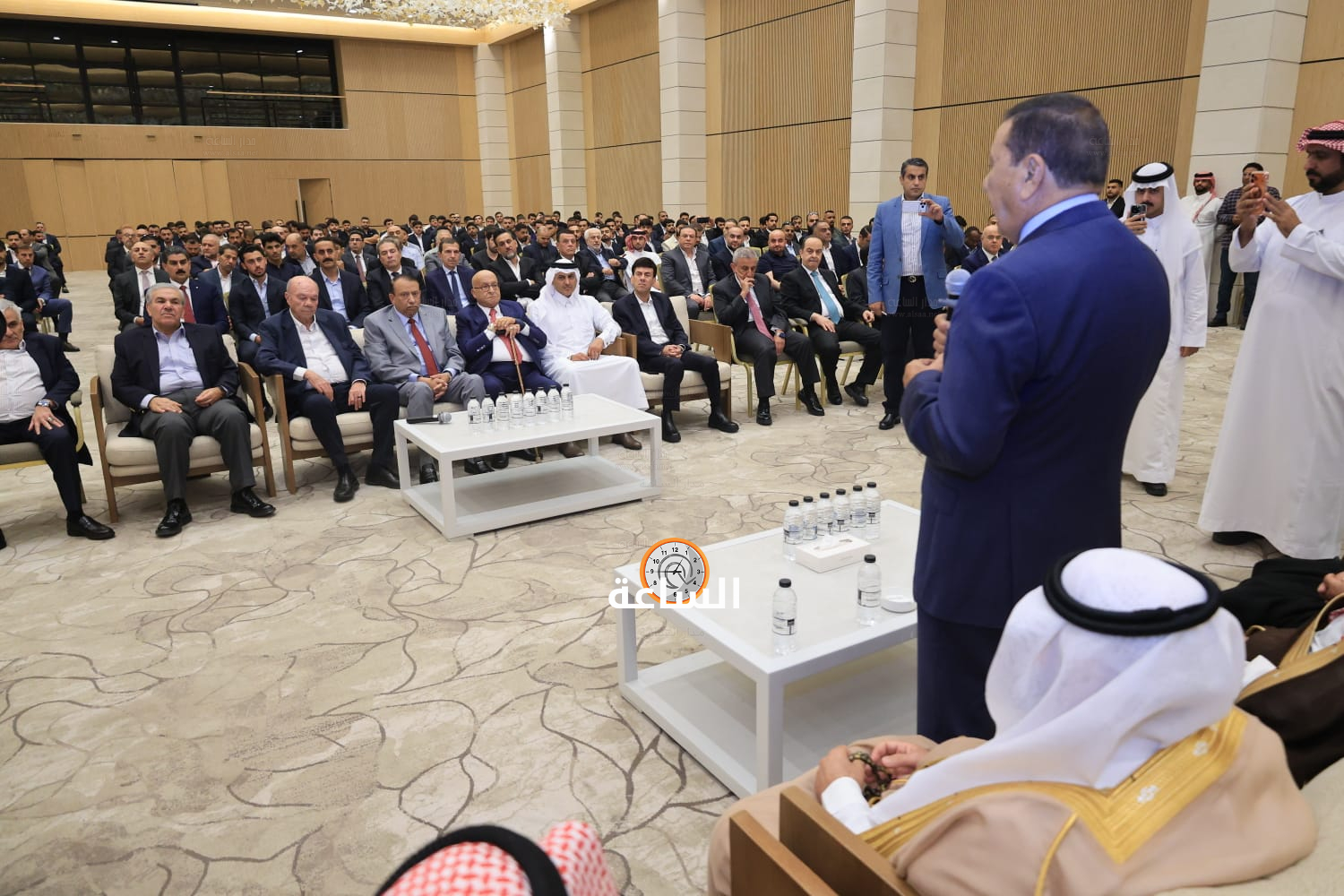 Madar Al-Saa Images 0.1192119122523636
