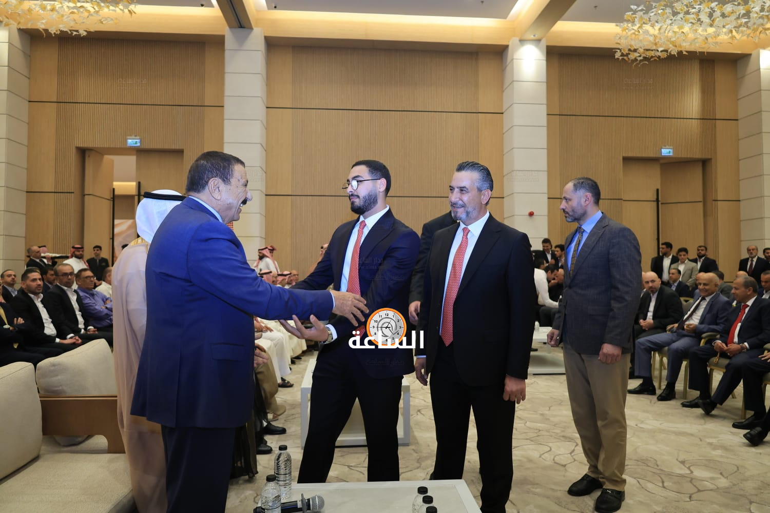 Madar Al-Saa Images 0.5331614755760624