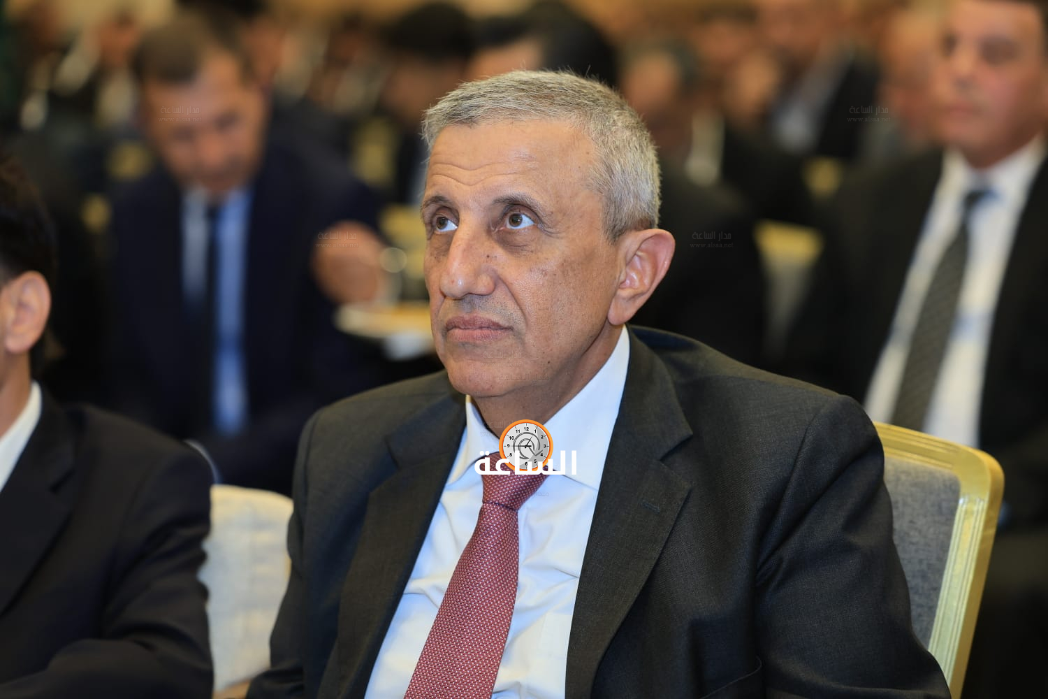 Madar Al-Saa Images 0.561273609459429