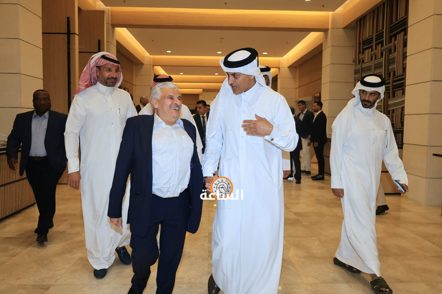 Madar Al-Saa Images 0.6176231005526127