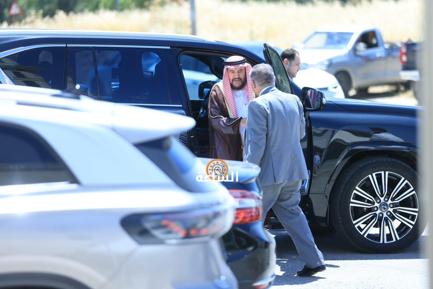 Madar Al-Saa Images 0.15683754758251445