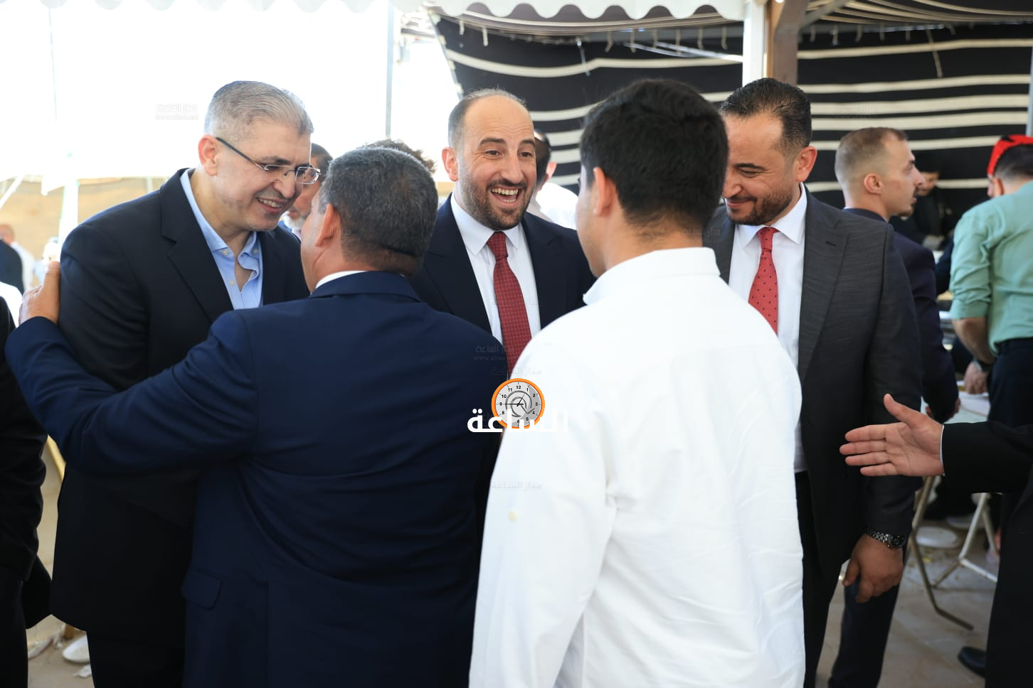 Madar Al-Saa Images 0.731014279259743