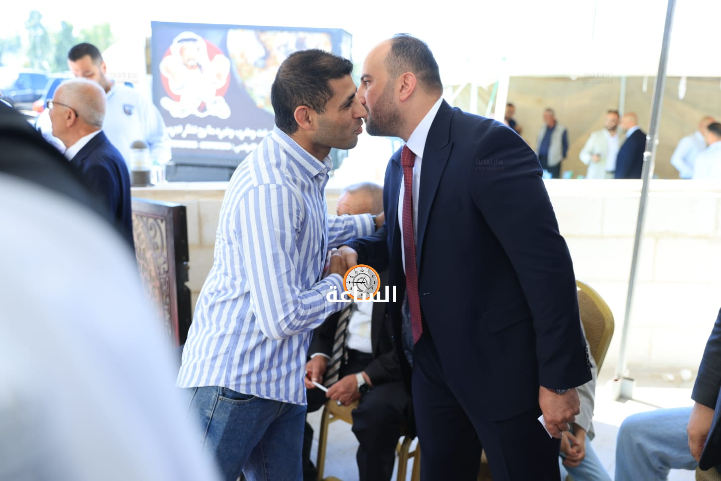 Madar Al-Saa Images 0.9398884925041604