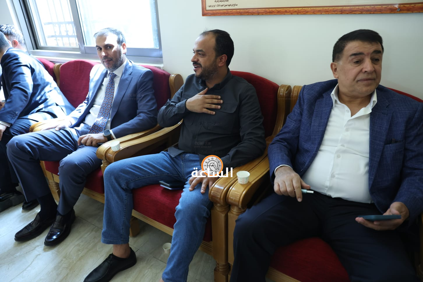Madar Al-Saa Images 0.8194612810796399