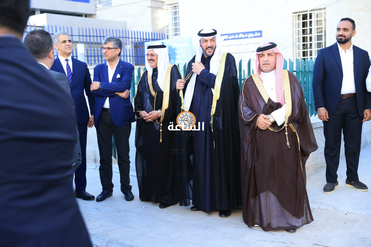 Madar Al-Saa Images 0.6024124369712963
