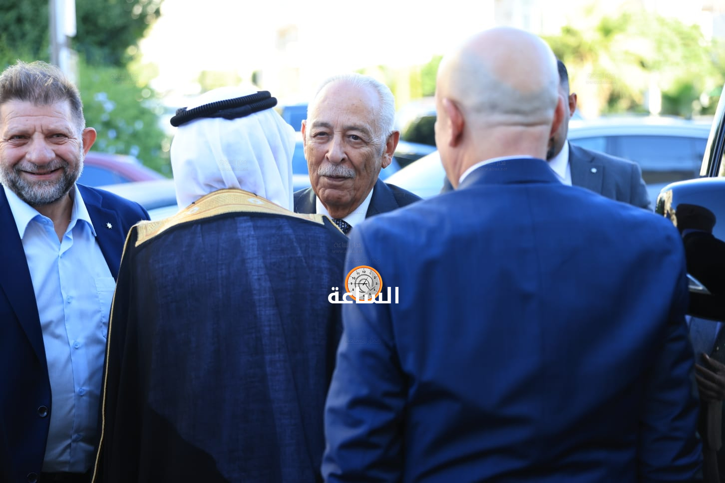 Madar Al-Saa Images 0.7826633554347215