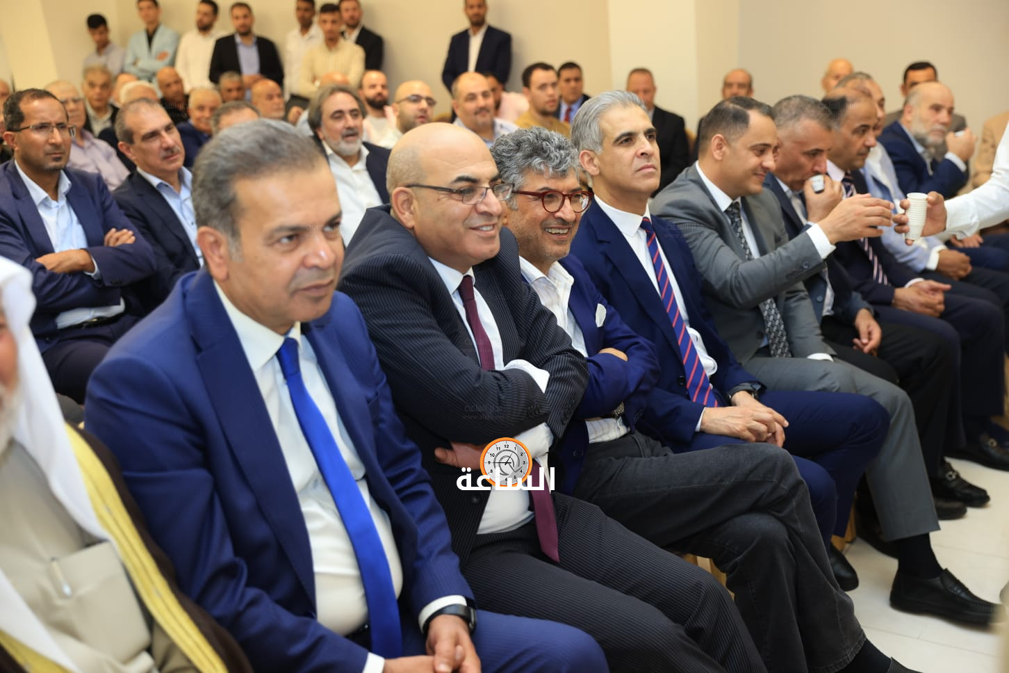 Madar Al-Saa Images 0.4813992123784312