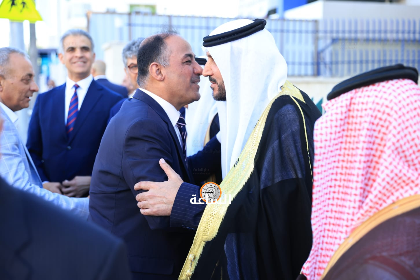 Madar Al-Saa Images 0.13233378611147084