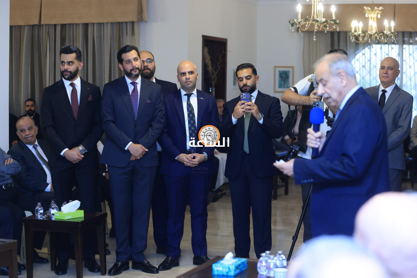 Madar Al-Saa Images 0.48627100357396935