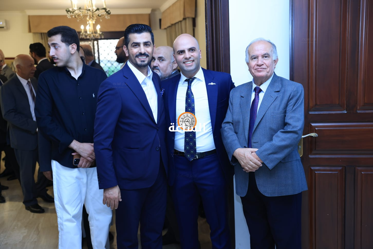 Madar Al-Saa Images 0.23750343982600242