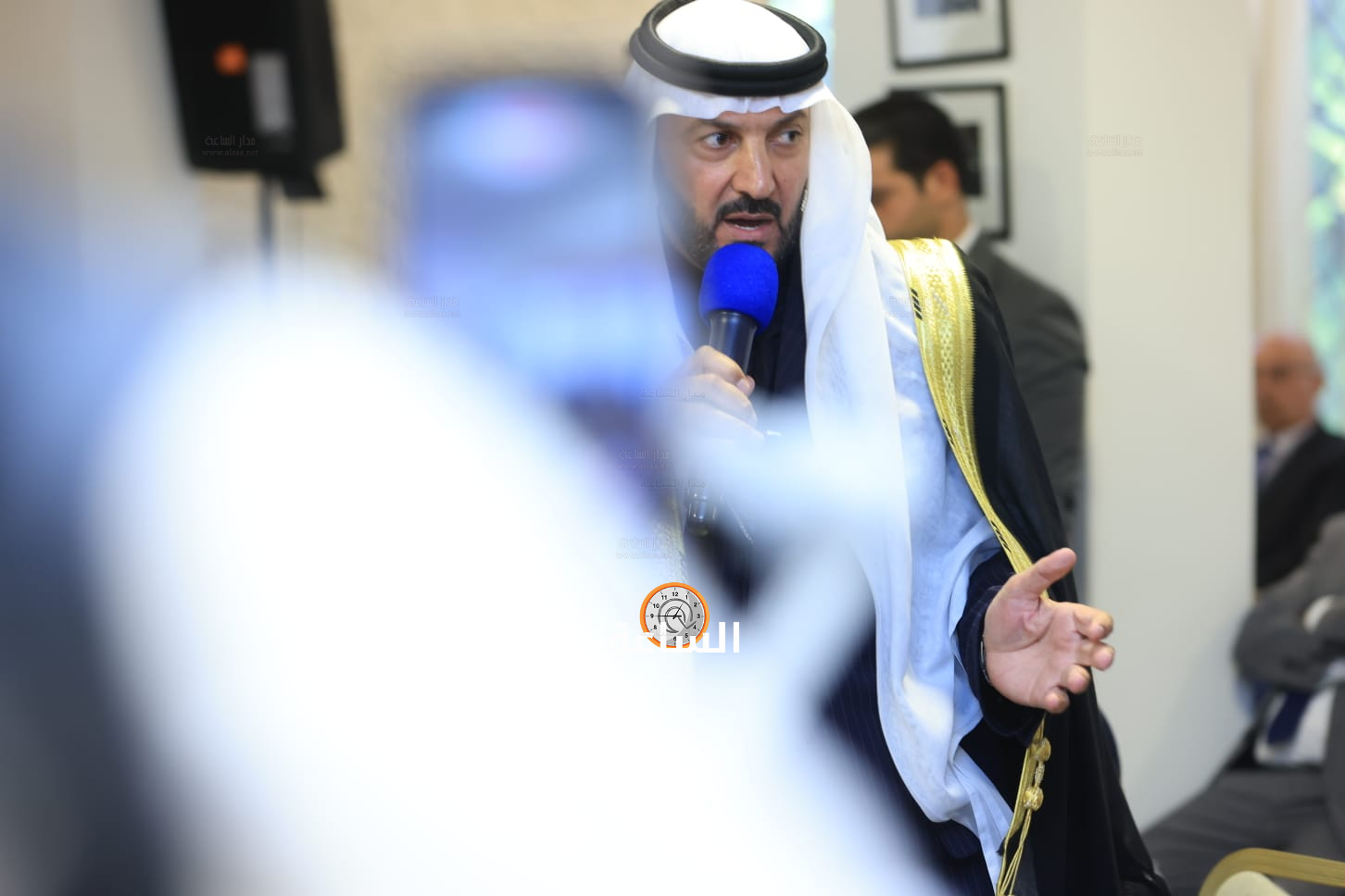 Madar Al-Saa Images 0.59355346216558