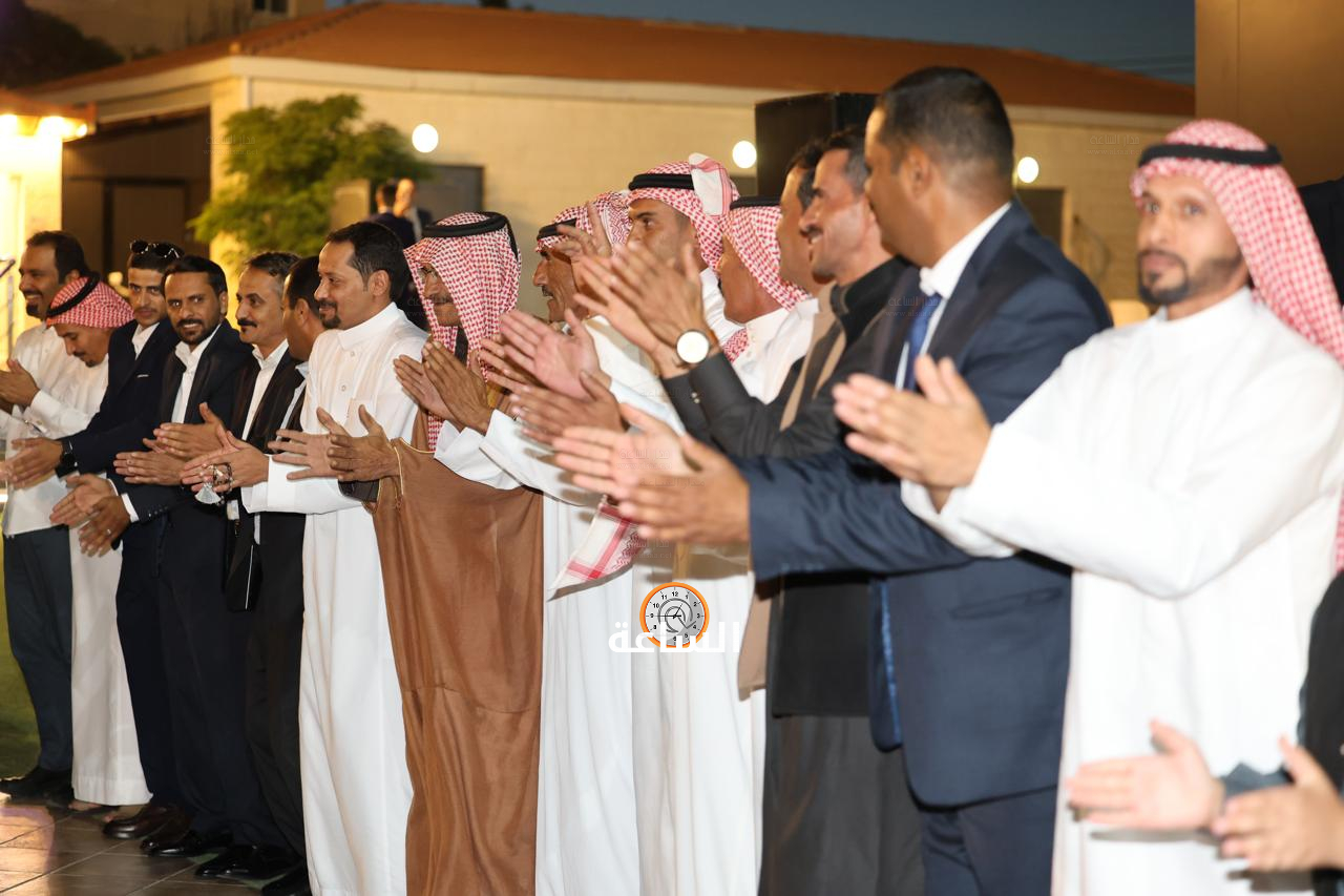 Madar Al-Saa Images 0.4836635691607025