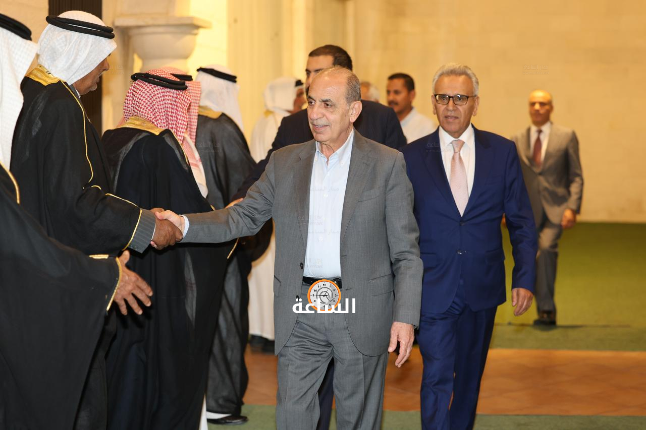 Madar Al-Saa Images 0.17289937490717067