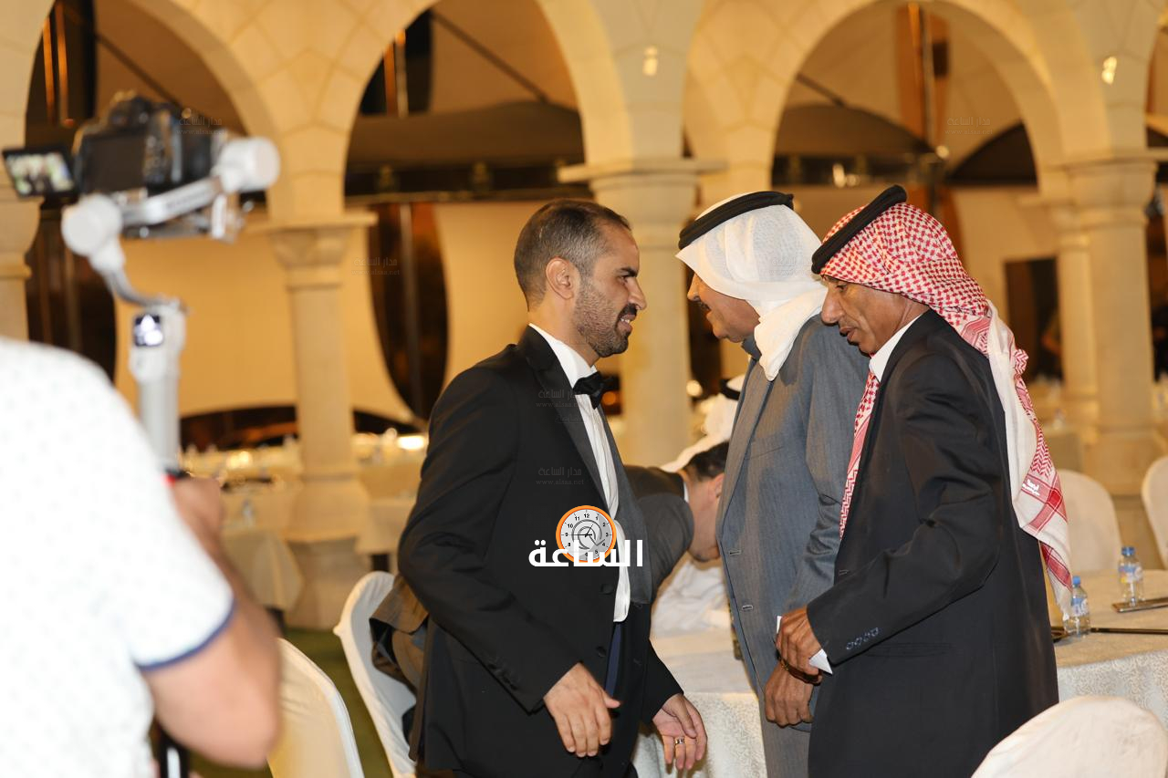 Madar Al-Saa Images 0.8279548072716694