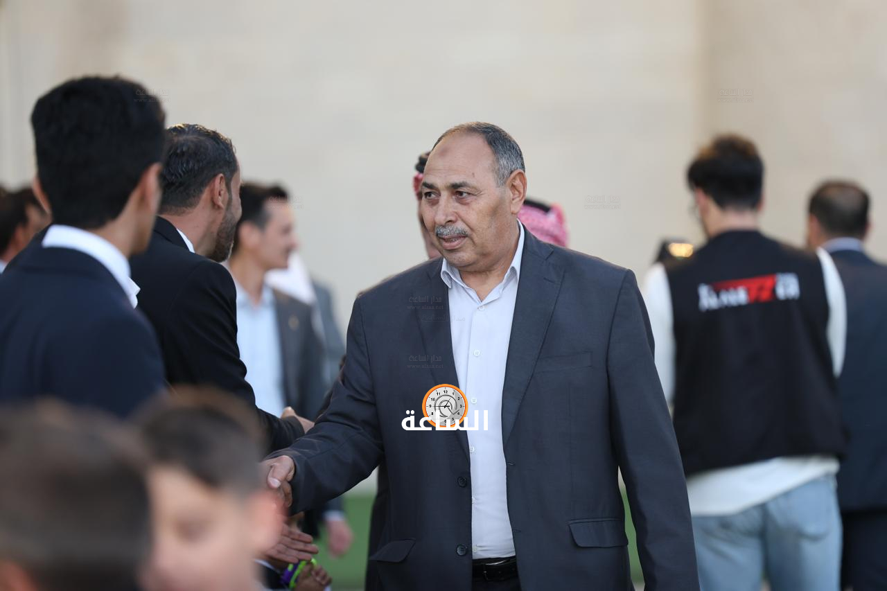Madar Al-Saa Images 0.8542271380932435