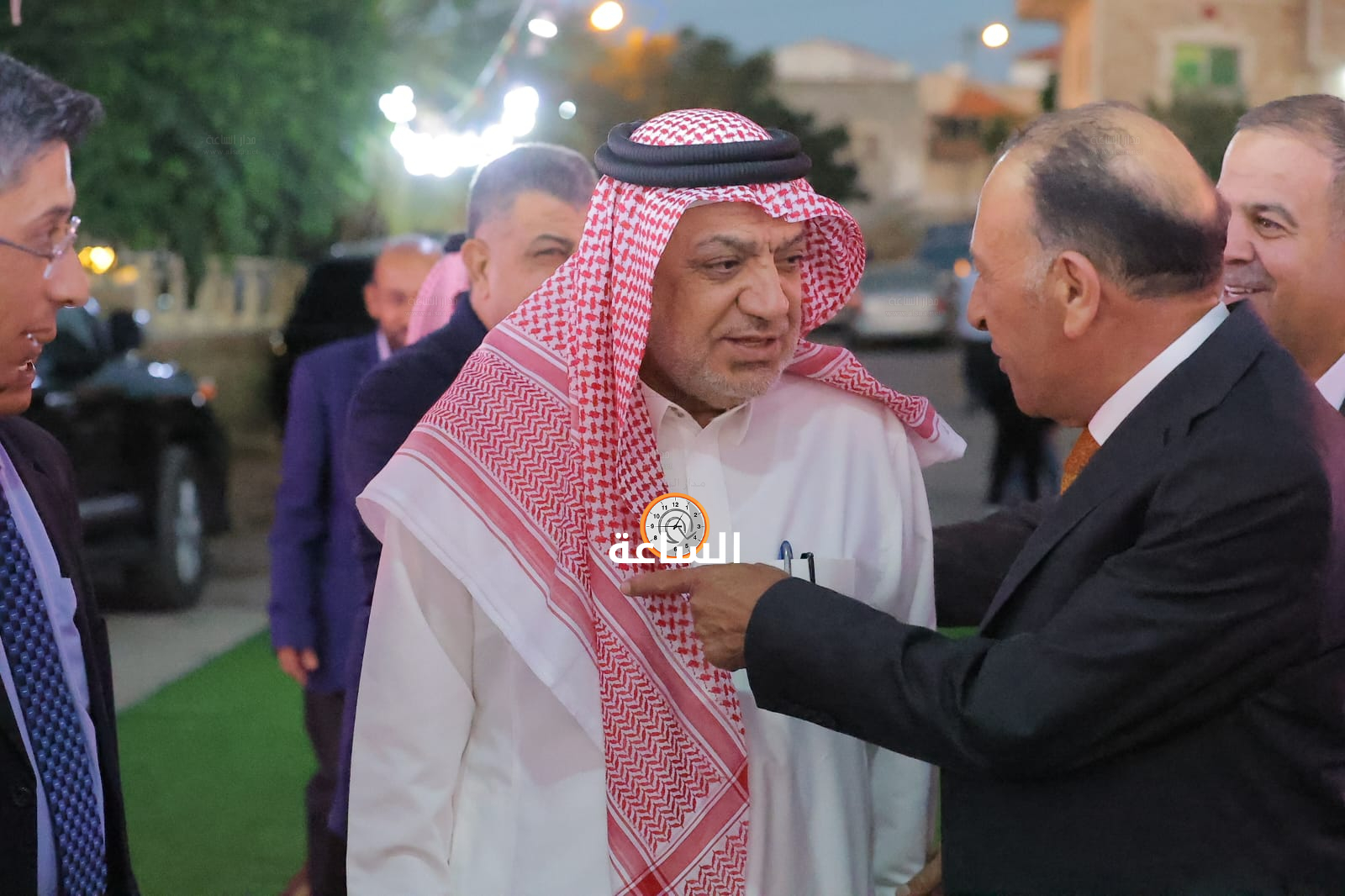 Madar Al-Saa Images 0.22450390861314717