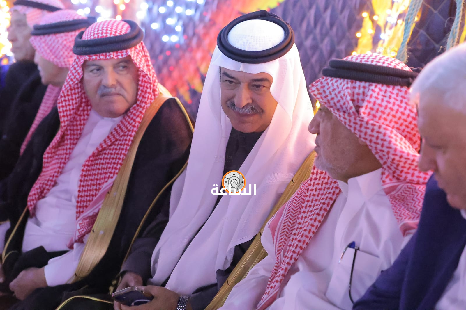 Madar Al-Saa Images 0.835565055456702