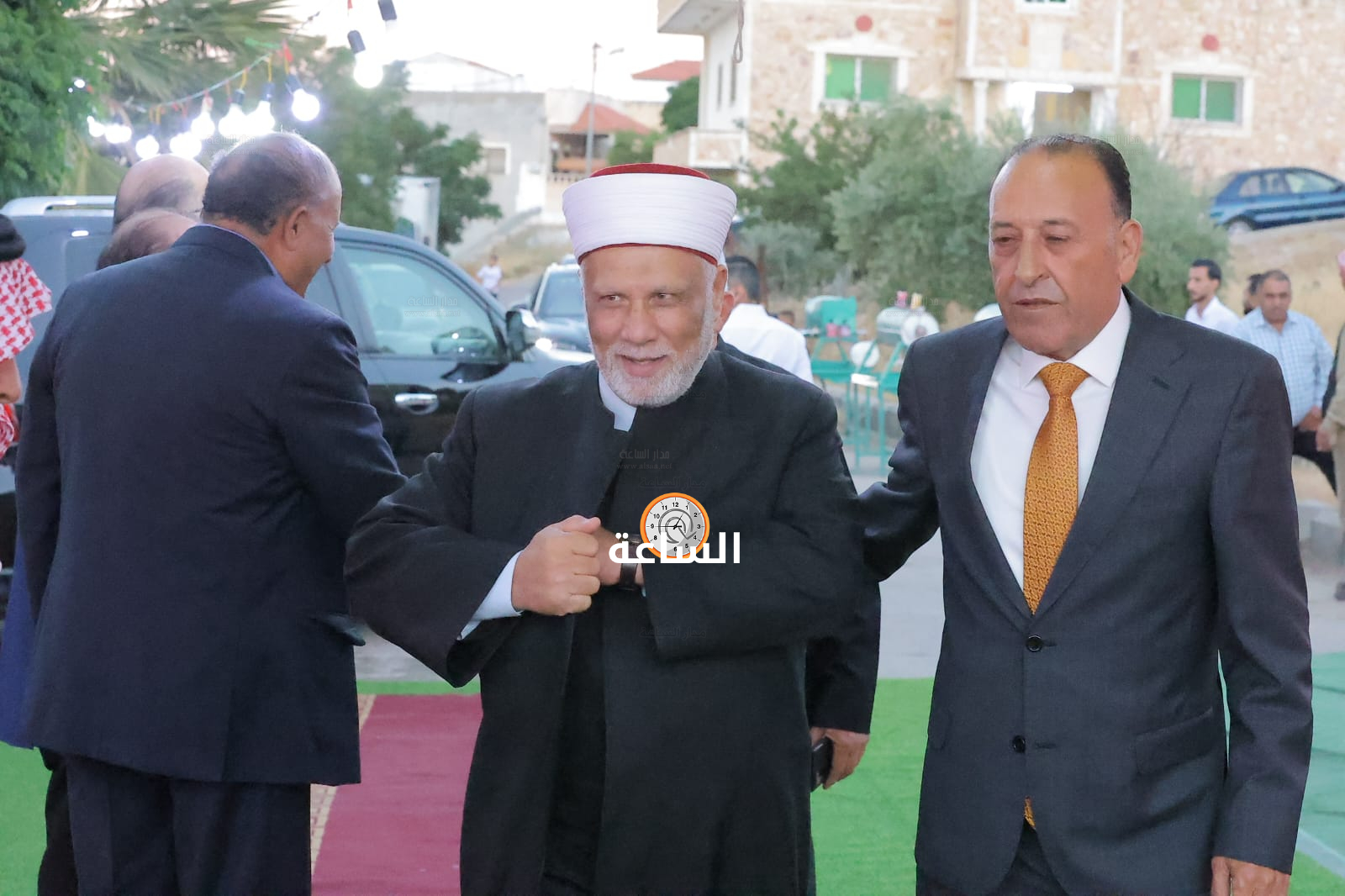 Madar Al-Saa Images 0.5470239358940405