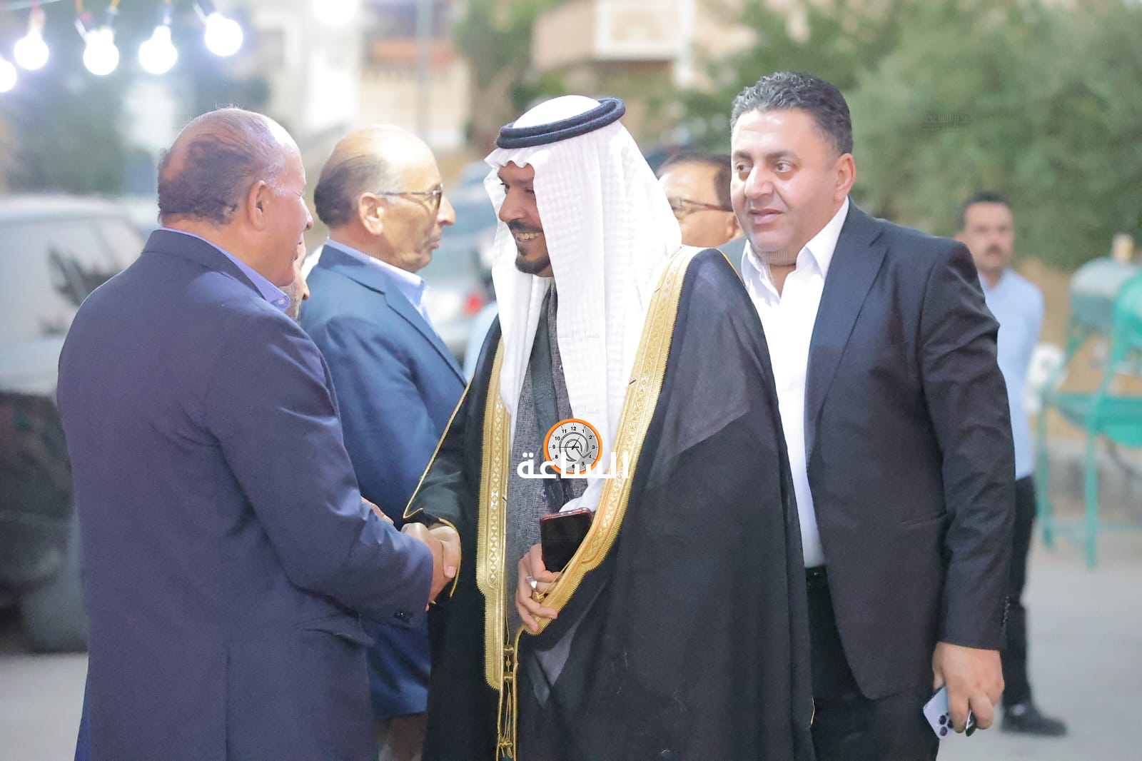 Madar Al-Saa Images 0.9156357109088701