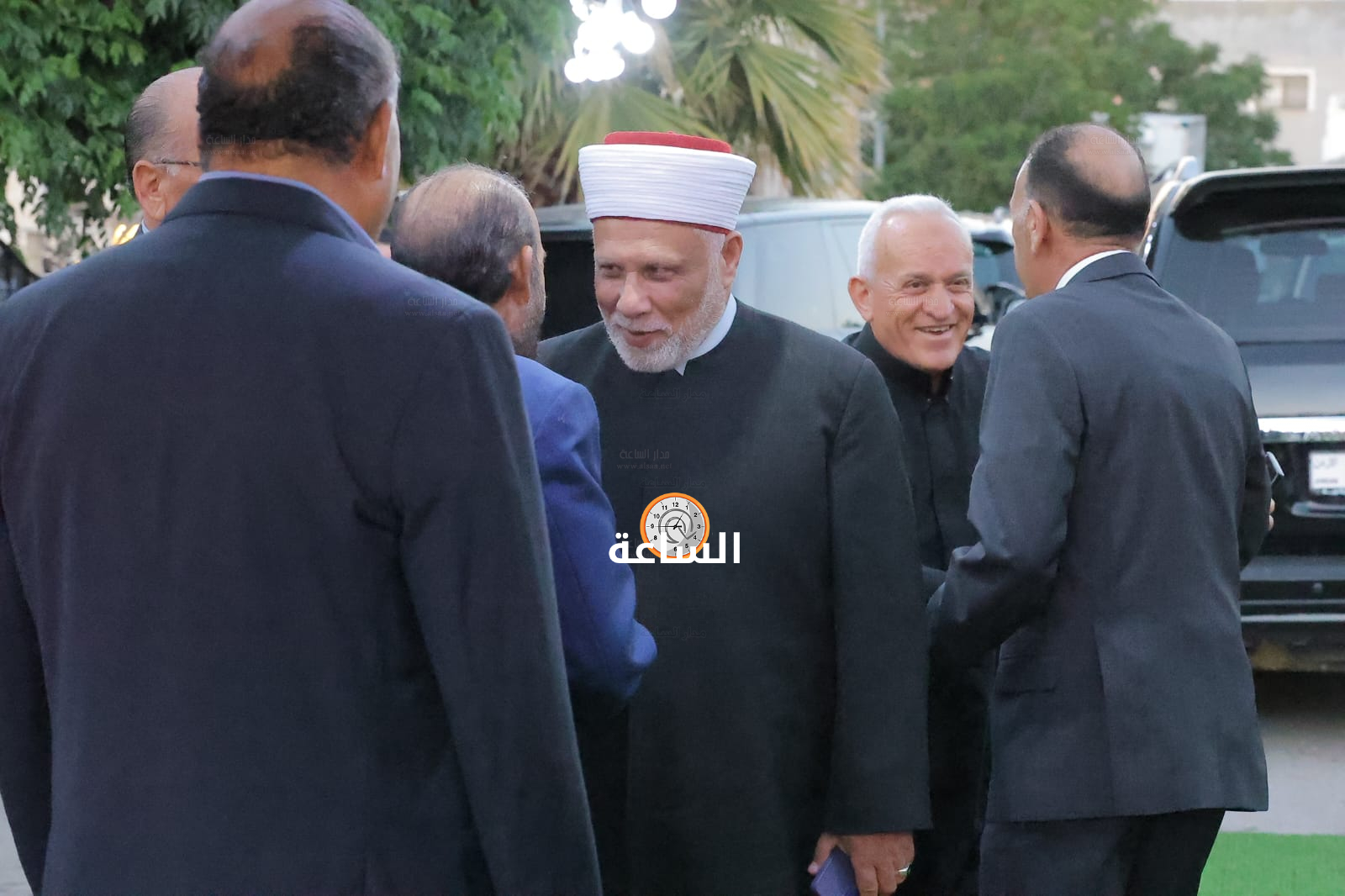 Madar Al-Saa Images 0.7325503672389524