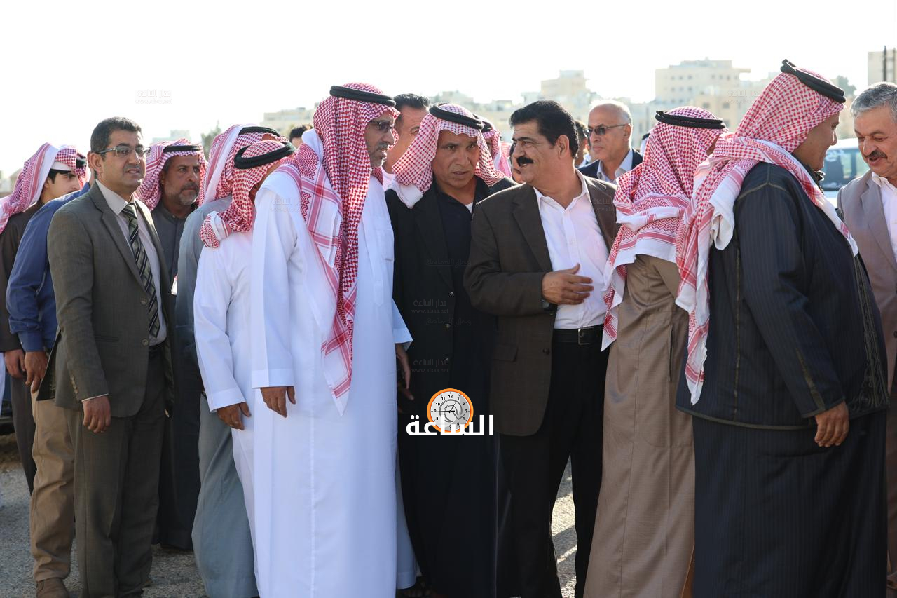 Madar Al-Saa Images 0.7091291785246602