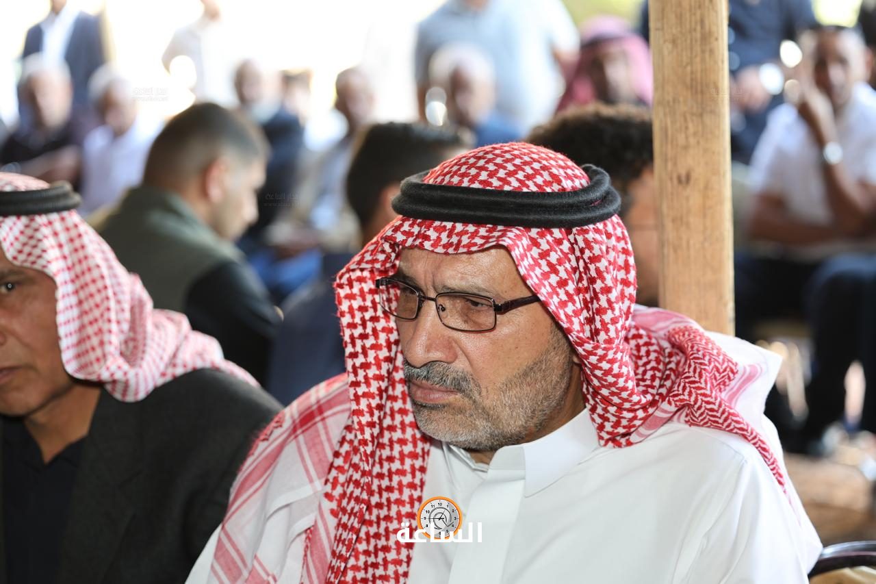 Madar Al-Saa Images 0.6461502353238187