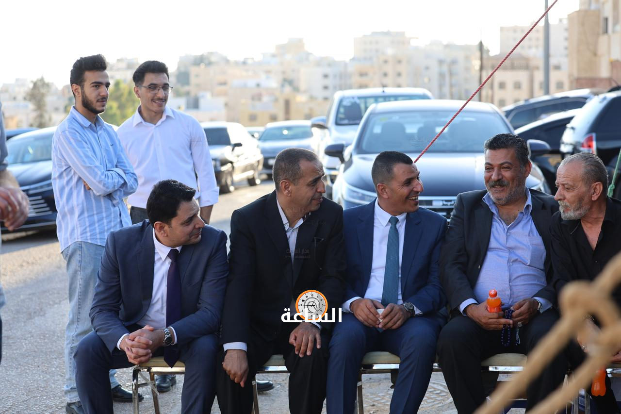 Madar Al-Saa Images 0.34031786820948895