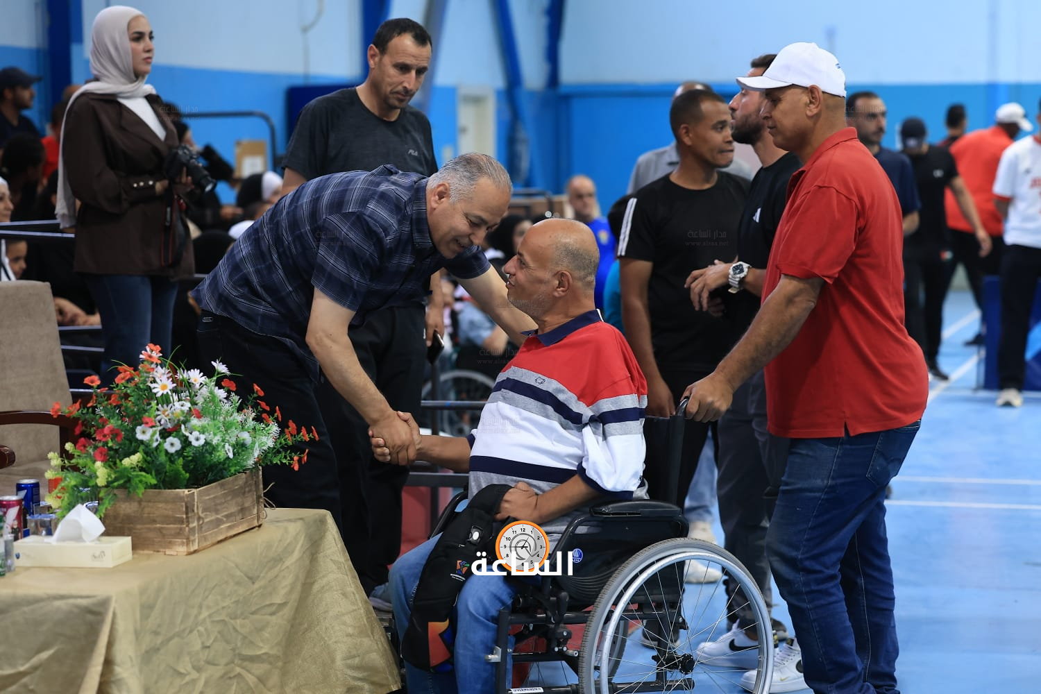 Madar Al-Saa Images 0.4975638754675331