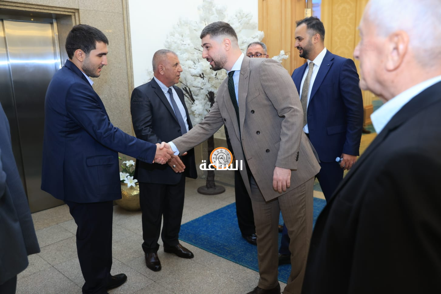 Madar Al-Saa Images 0.9846129464724798