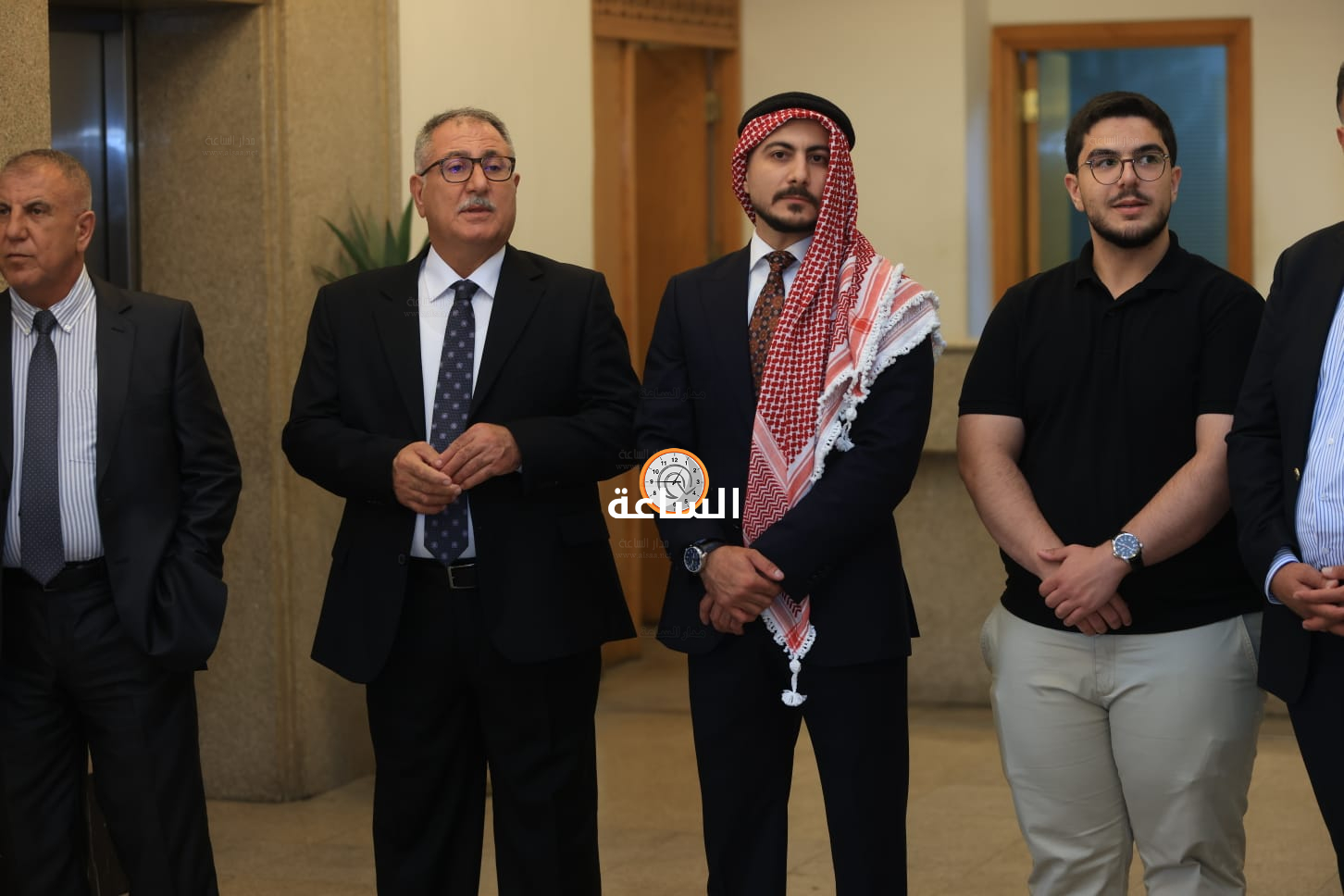 Madar Al-Saa Images 0.0011798131099594045