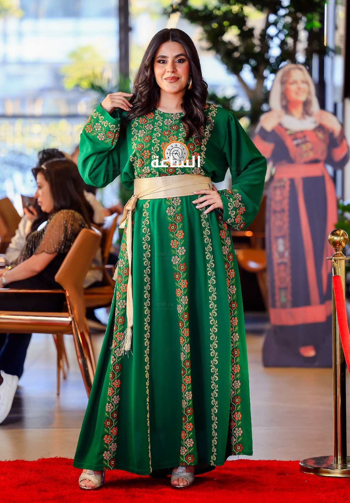 Madar Al-Saa Images 0.5116880363165938