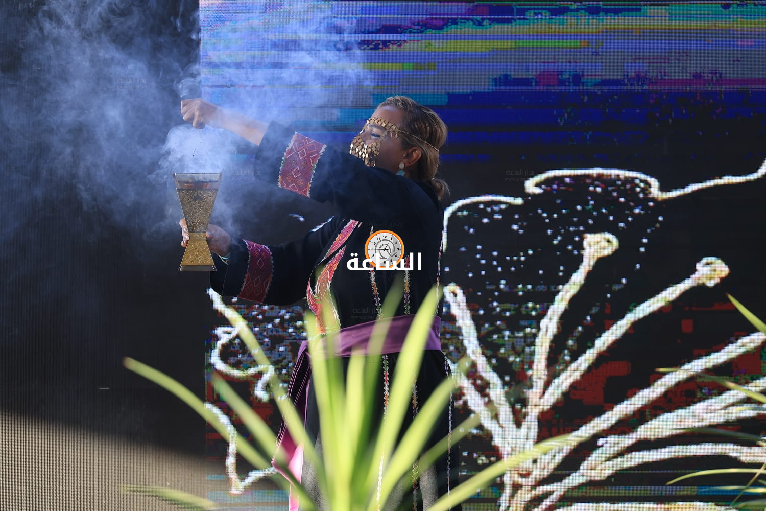Madar Al-Saa Images 0.4689173158023592