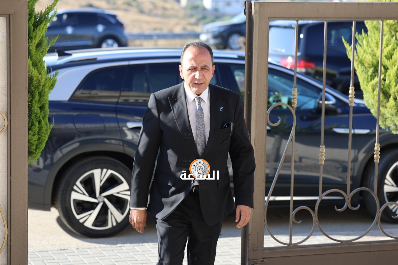 Madar Al-Saa Images 0.5572940754934524