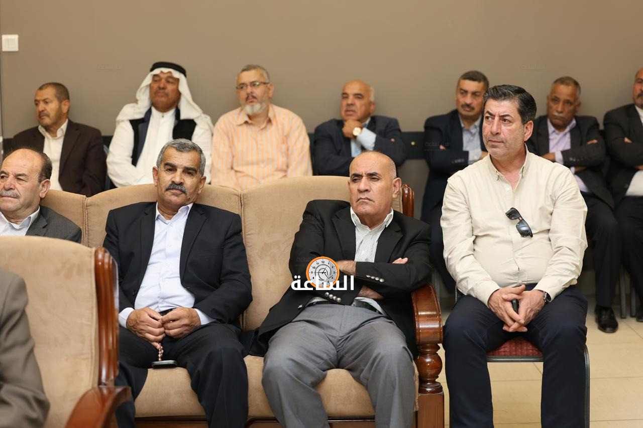 Madar Al-Saa Images 0.02744019773068851