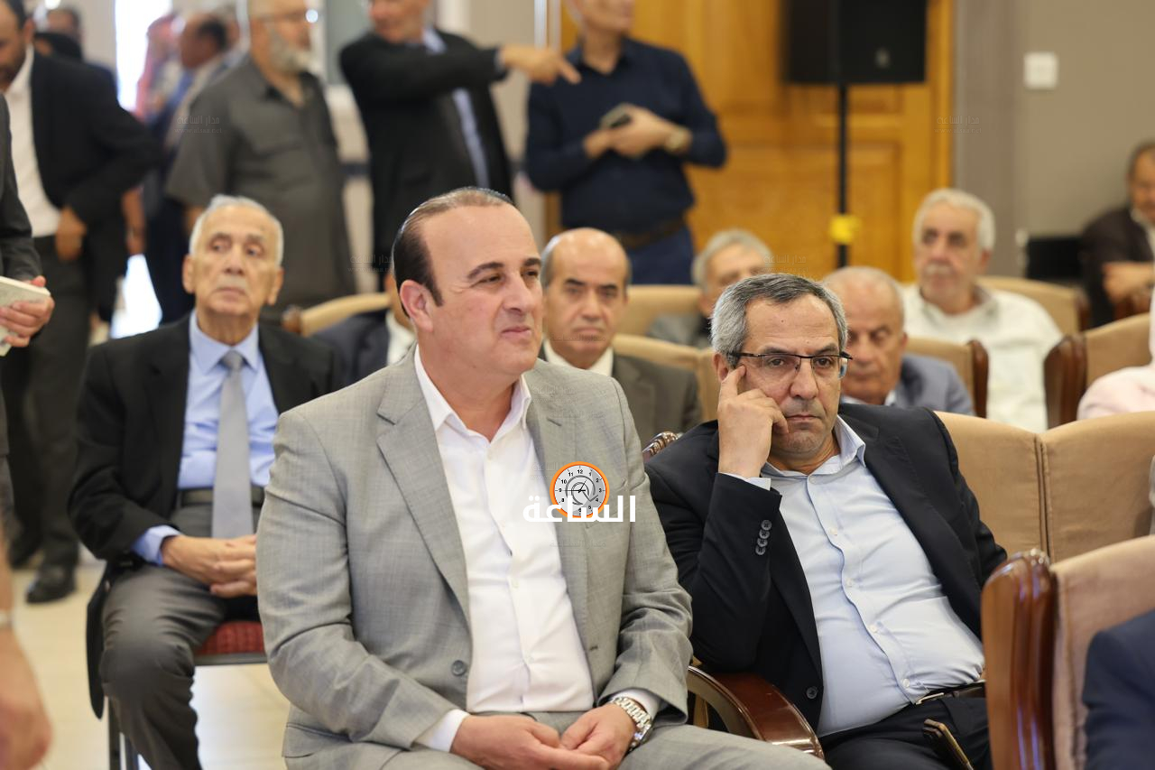 Madar Al-Saa Images 0.6734627606670494