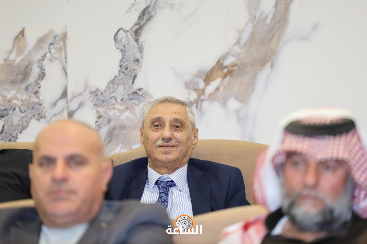 Madar Al-Saa Images 0.4498354337881999