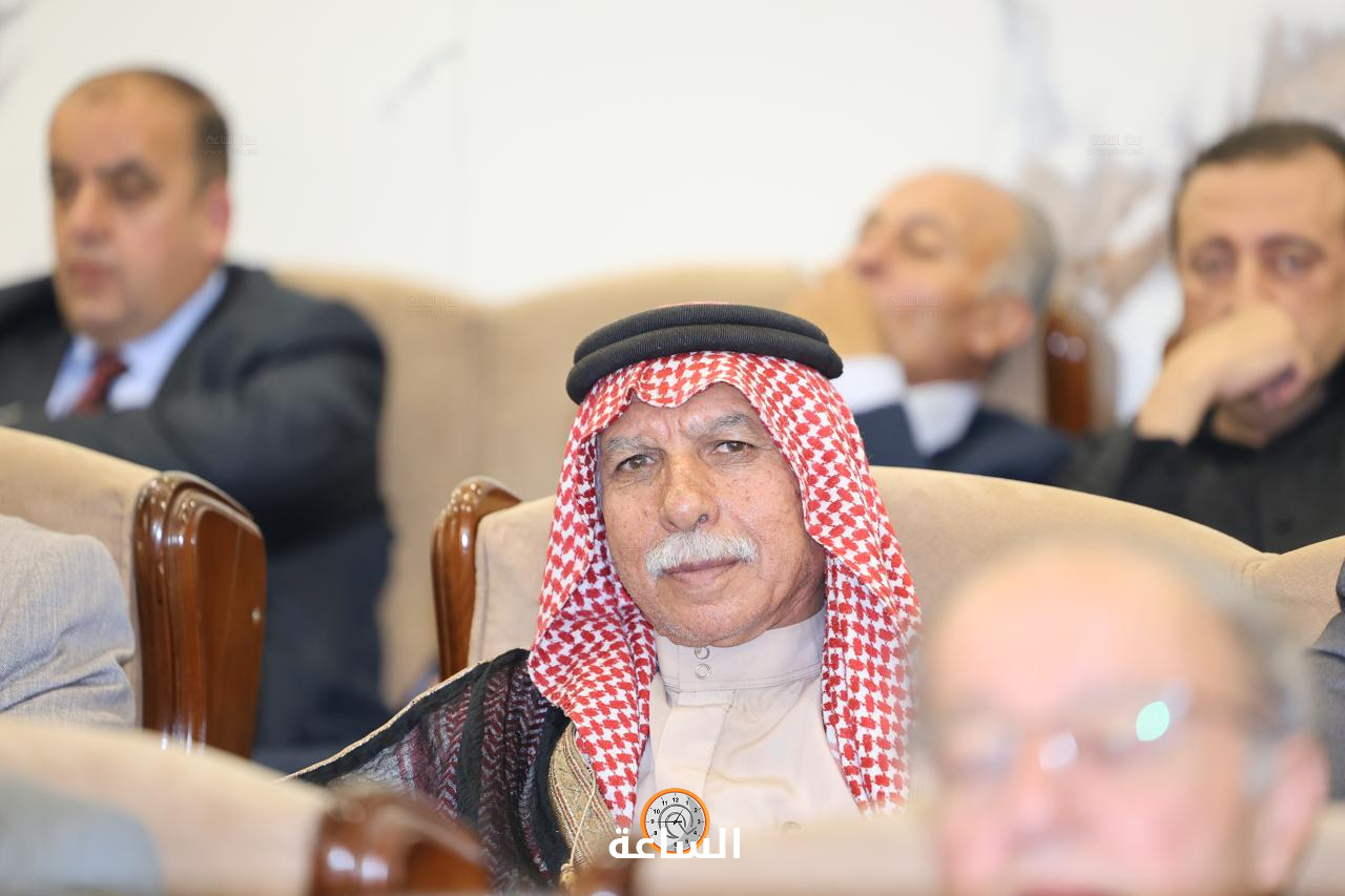 Madar Al-Saa Images 0.71427110297739